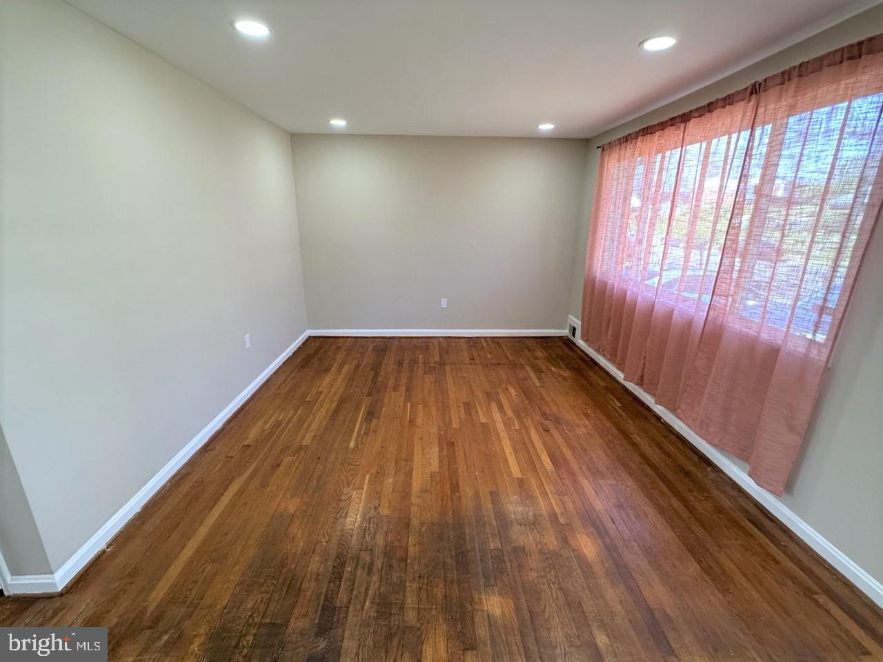 CARRINGTON - Residential Lease