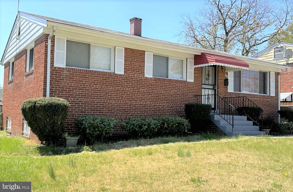 CARRINGTON - Residential Lease