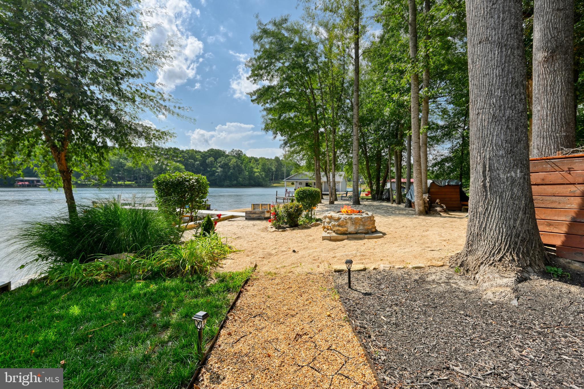 Lot 15 COMMODORE LANE
