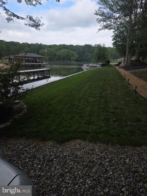 15 COMMODORE LN, BUMPASS, VA 23024 - Image bec2be329adb3c87a2da7bbf78af6fdd/3924311072