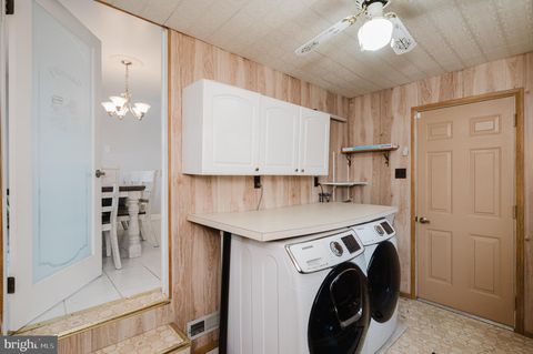 Tiny photo for 94 Avalon Avenue, DUNDALK, MD 21222 (MLS # MDBC2157018)
