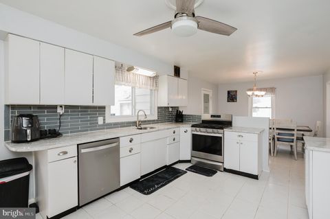 Tiny photo for 94 Avalon Avenue, DUNDALK, MD 21222 (MLS # MDBC2157018)