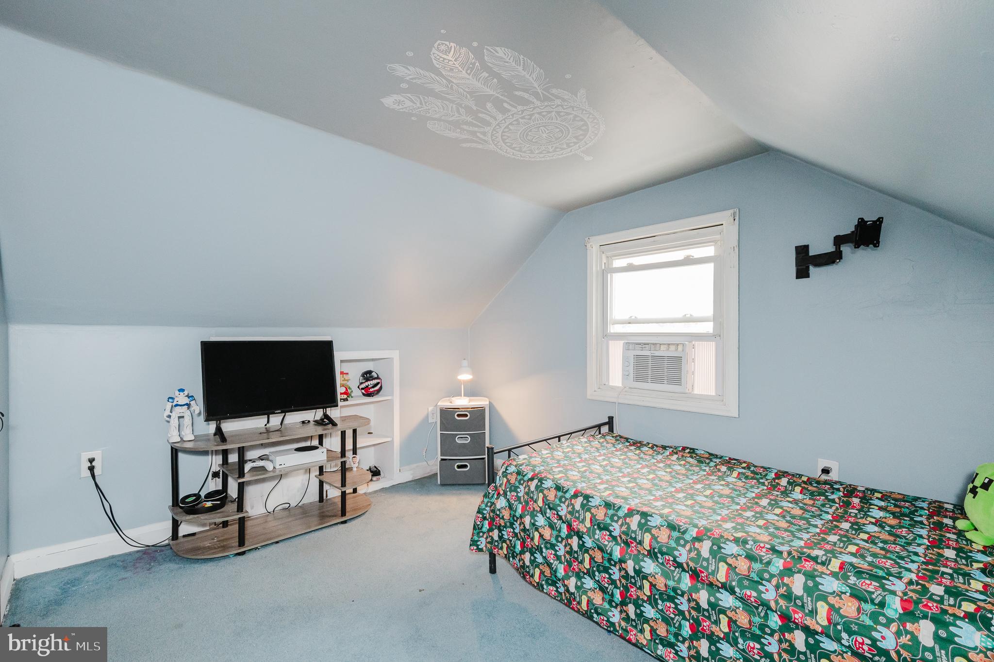 INVERNESS - Residential