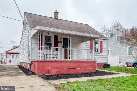 Photo of 94 Avalon Avenue, DUNDALK, MD 21222 (MLS # MDBC2157018)