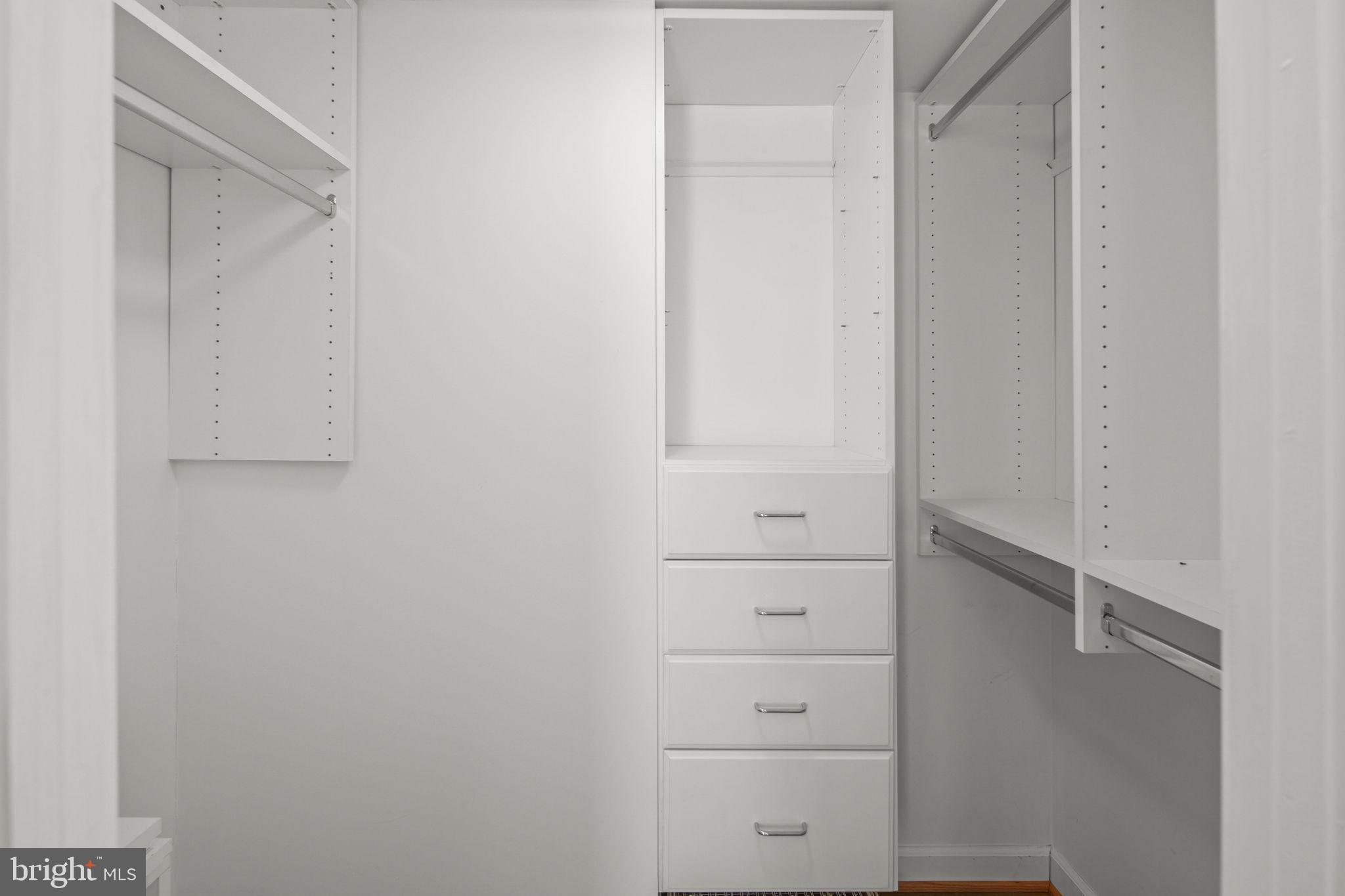 ROTONDA - Residential Lease