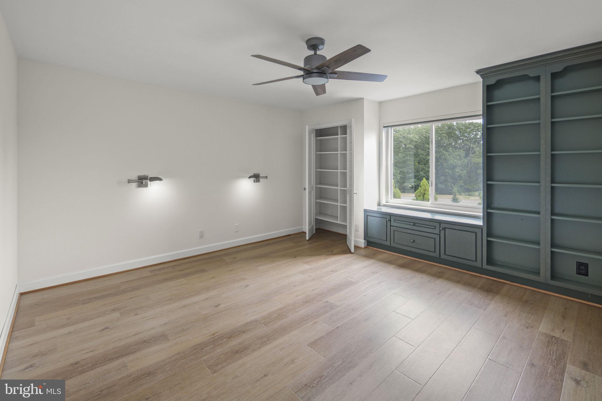 ROTONDA - Residential Lease