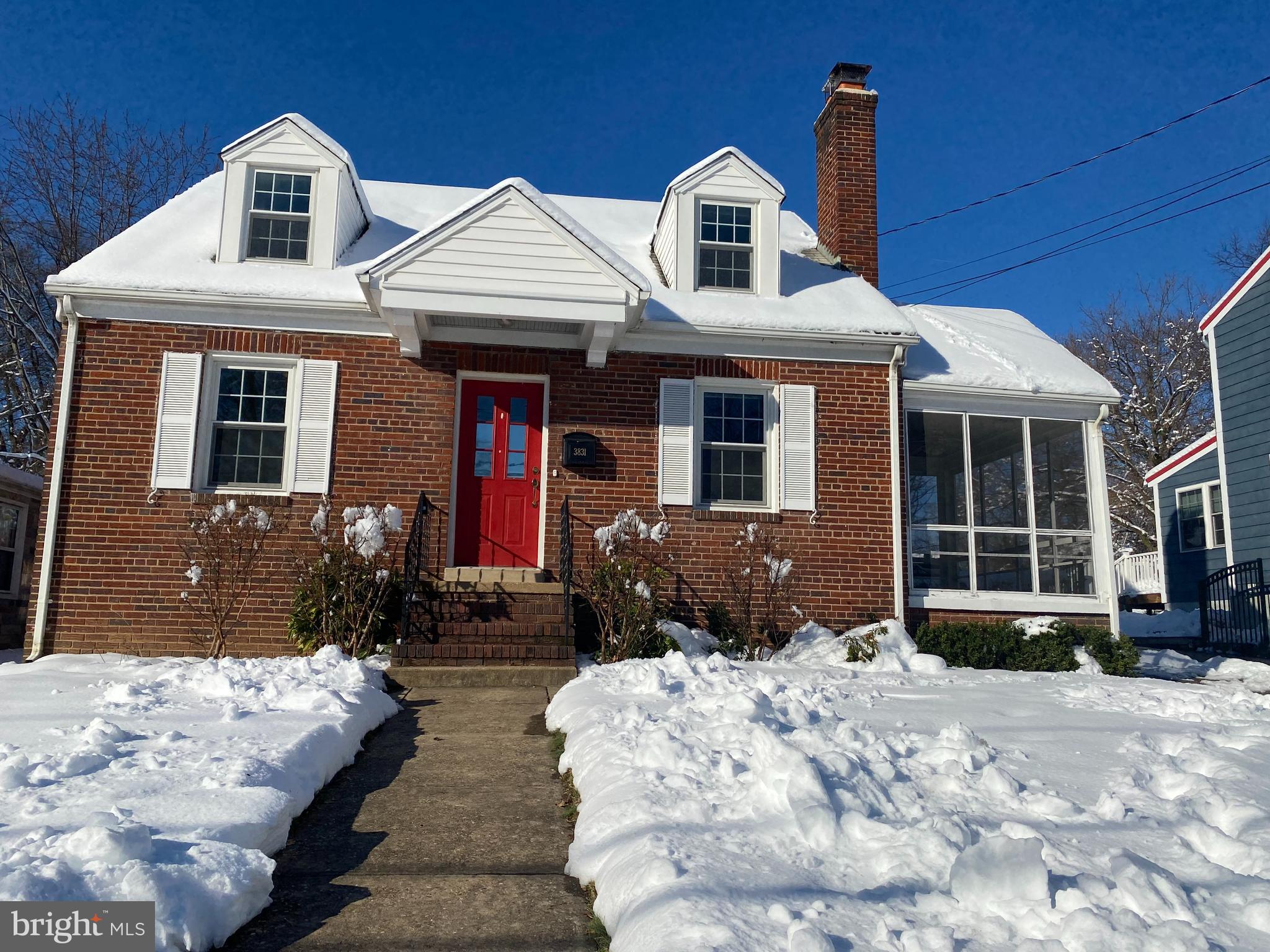 ALCOVA HEIGHTS - Residential Lease