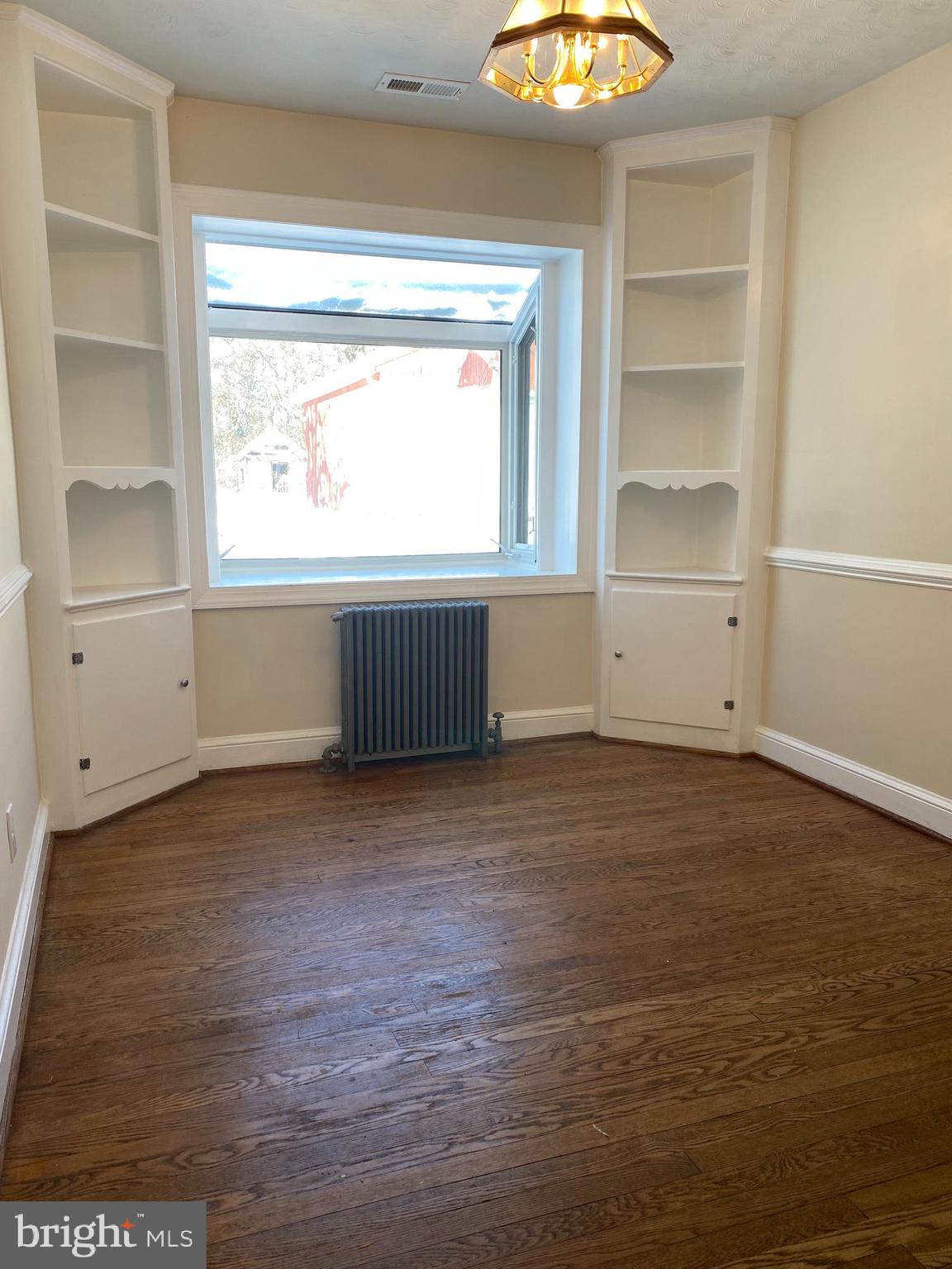 ALCOVA HEIGHTS - Residential Lease