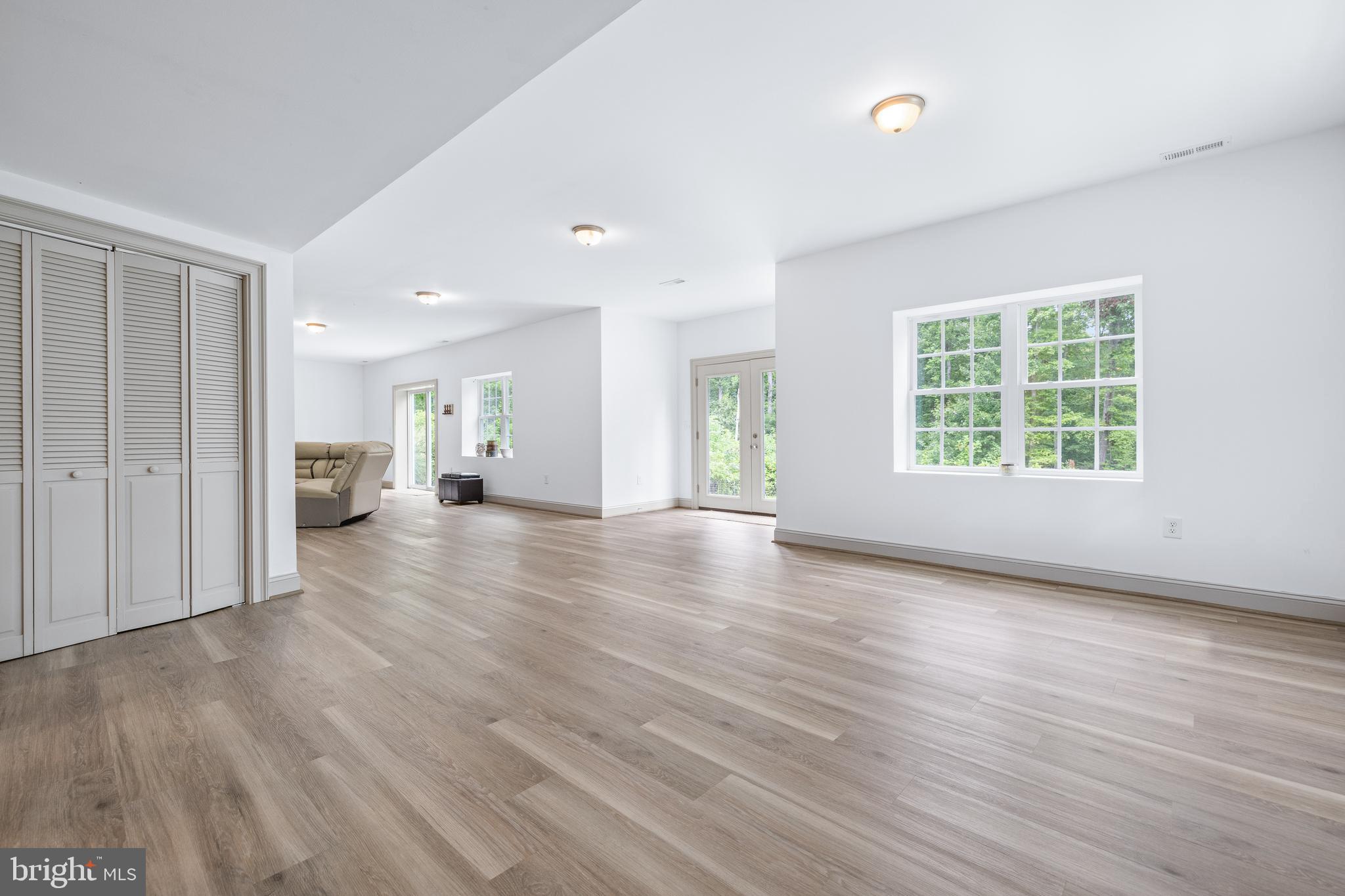 BLOUNTS HARBOUR - Residential