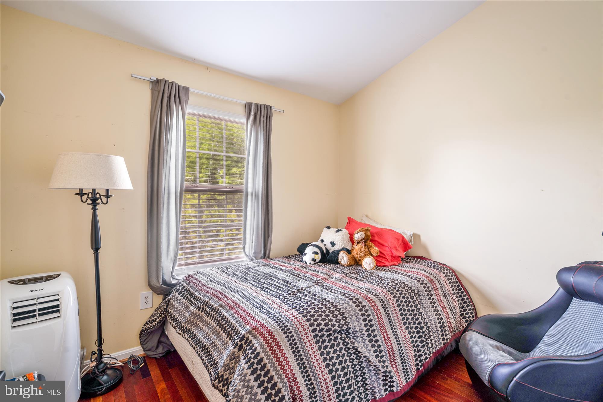 BOWIE NEW TOWN CENTER - Residential Lease