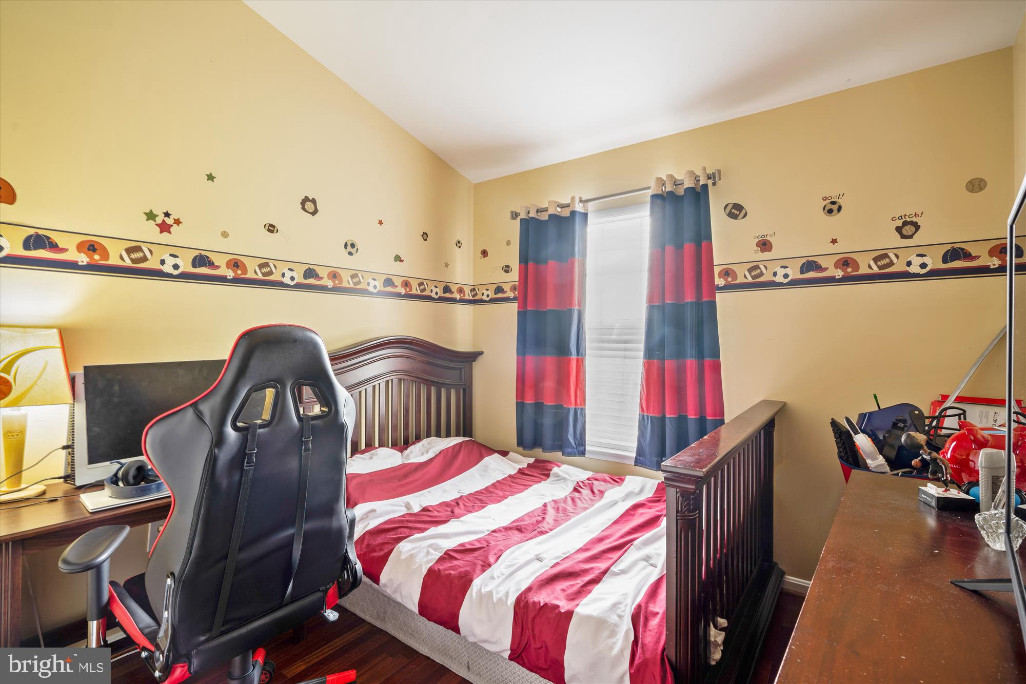 BOWIE NEW TOWN CENTER - Residential Lease