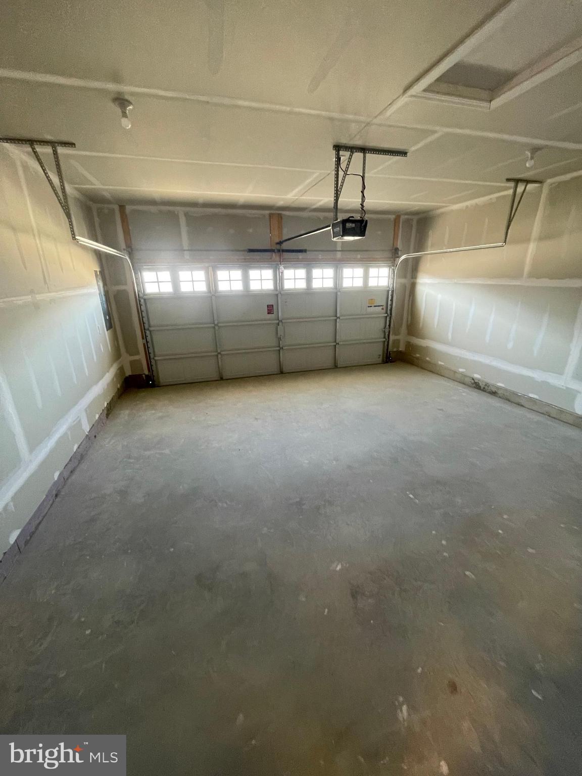 BELMONT RIDGE - Residential