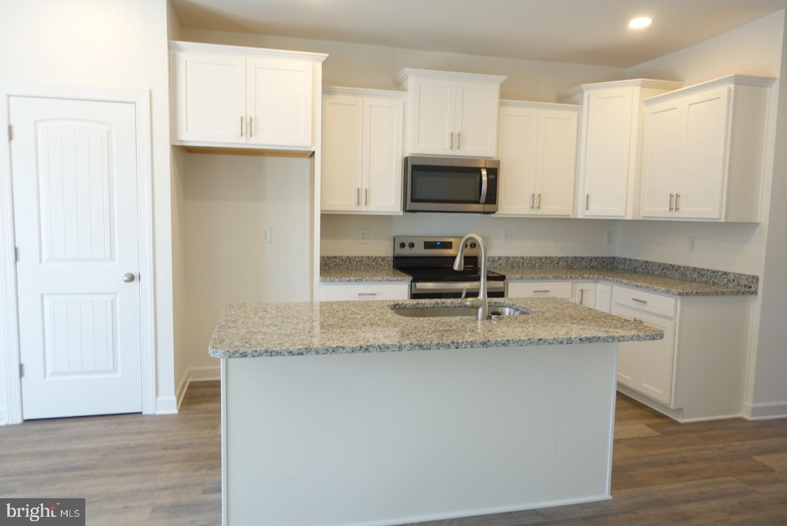 BELMONT RIDGE - Residential