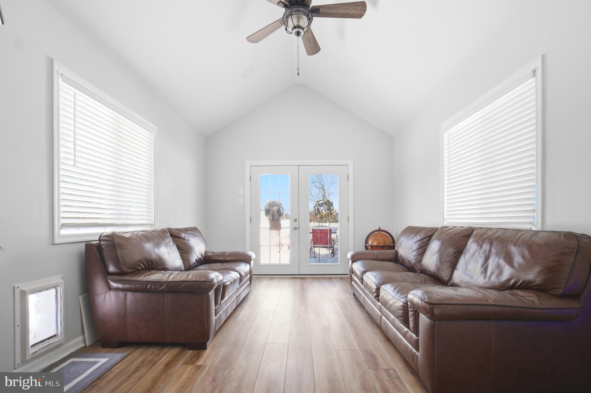 GREEN HILL - Residential