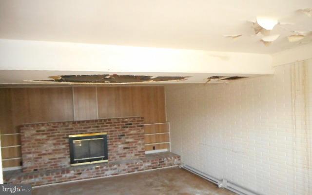 YORKSHIRE KNOLLS - Residential