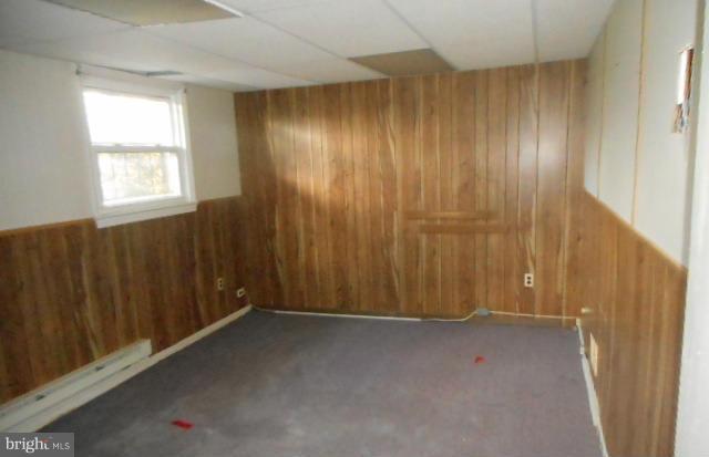 YORKSHIRE KNOLLS - Residential