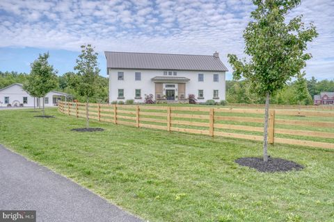 676 BLACKBIRD GREENSPRING ROAD SMYRNA DE 19977