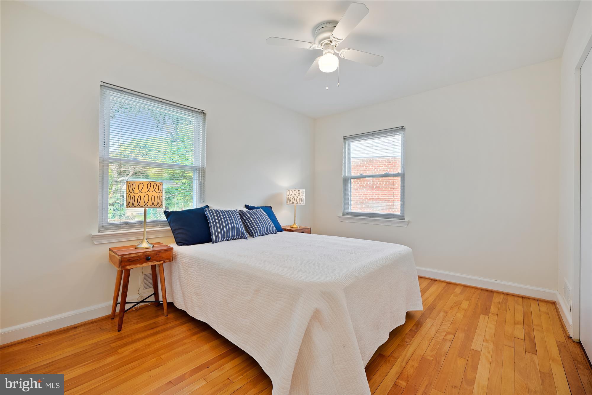 CAMERON HEIGHTS - Residential