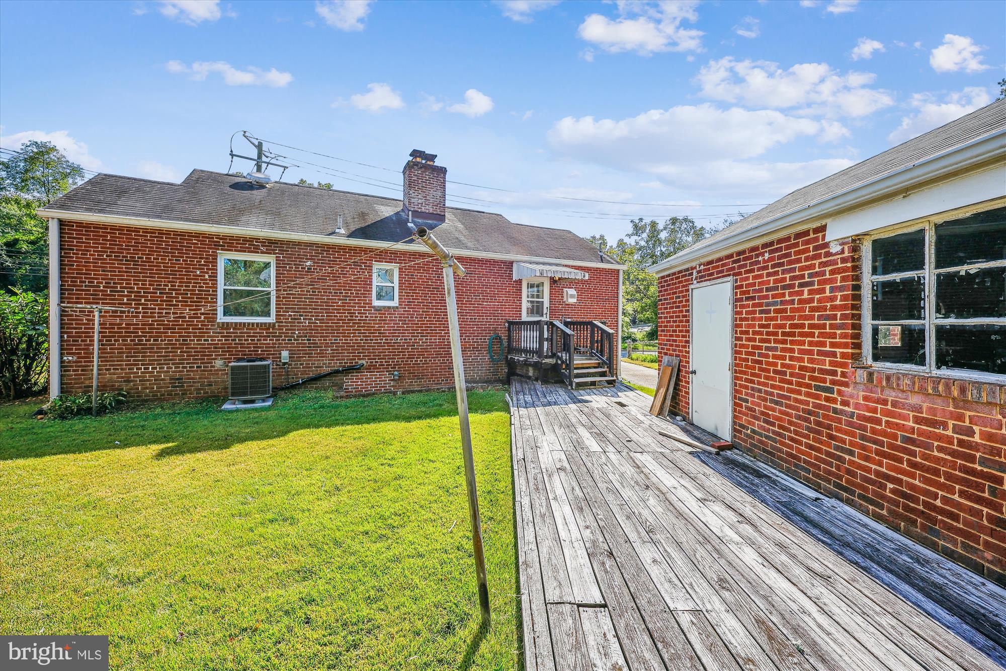 CAMERON HEIGHTS - Residential