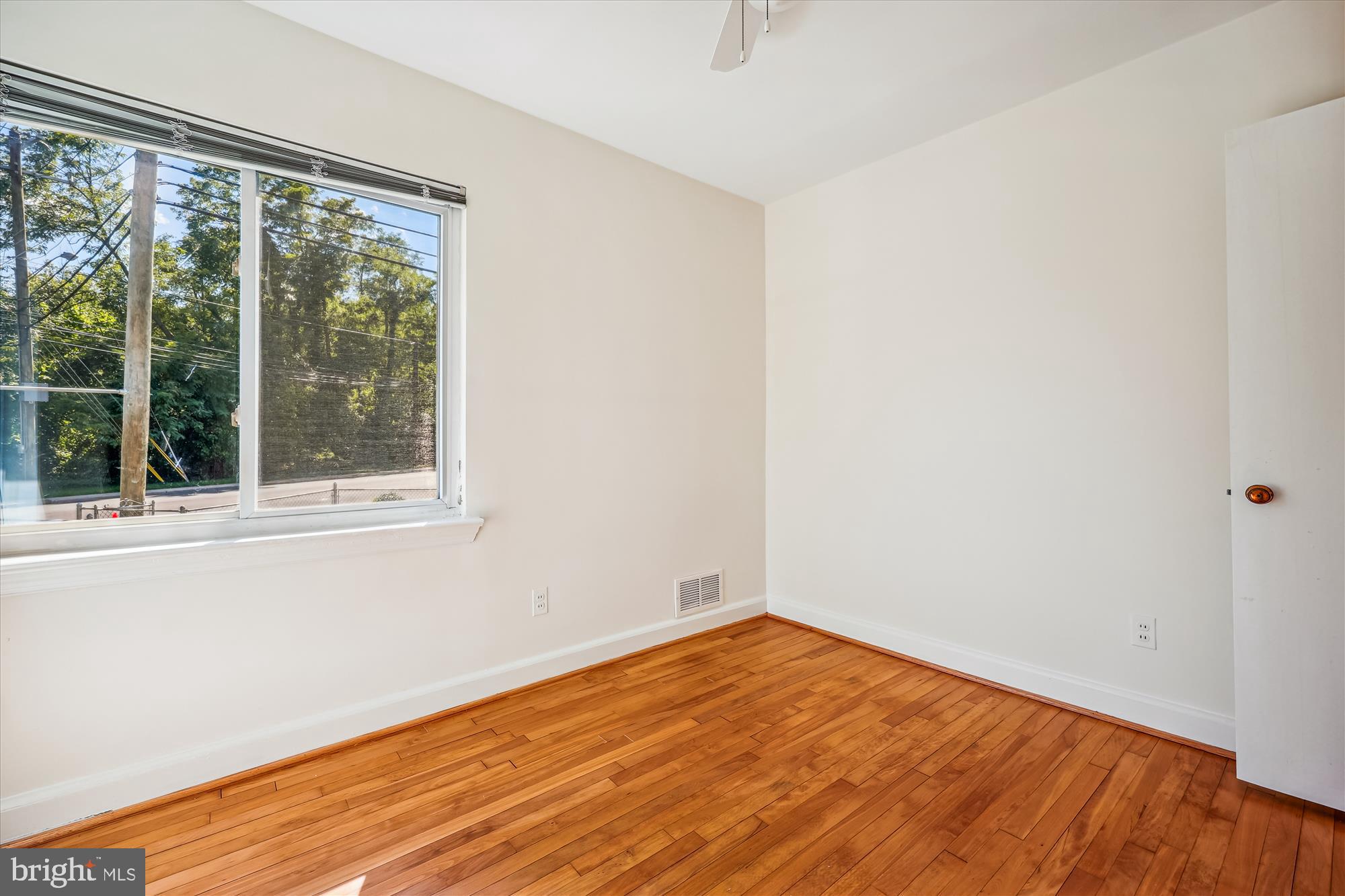 CAMERON HEIGHTS - Residential