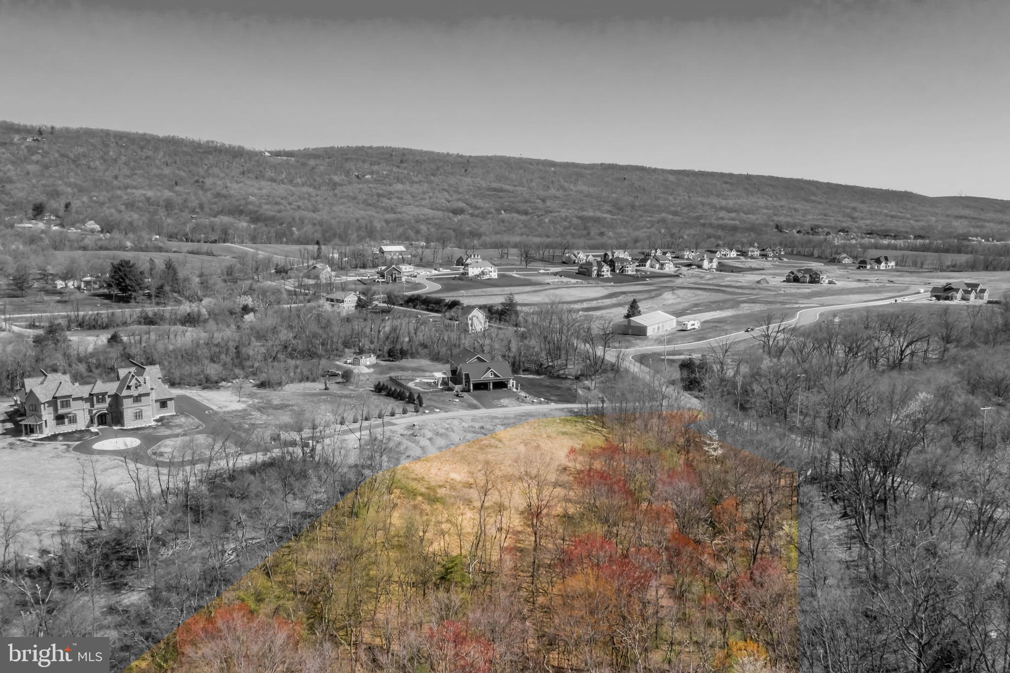 ROLLING GLEN ESTATES - Land