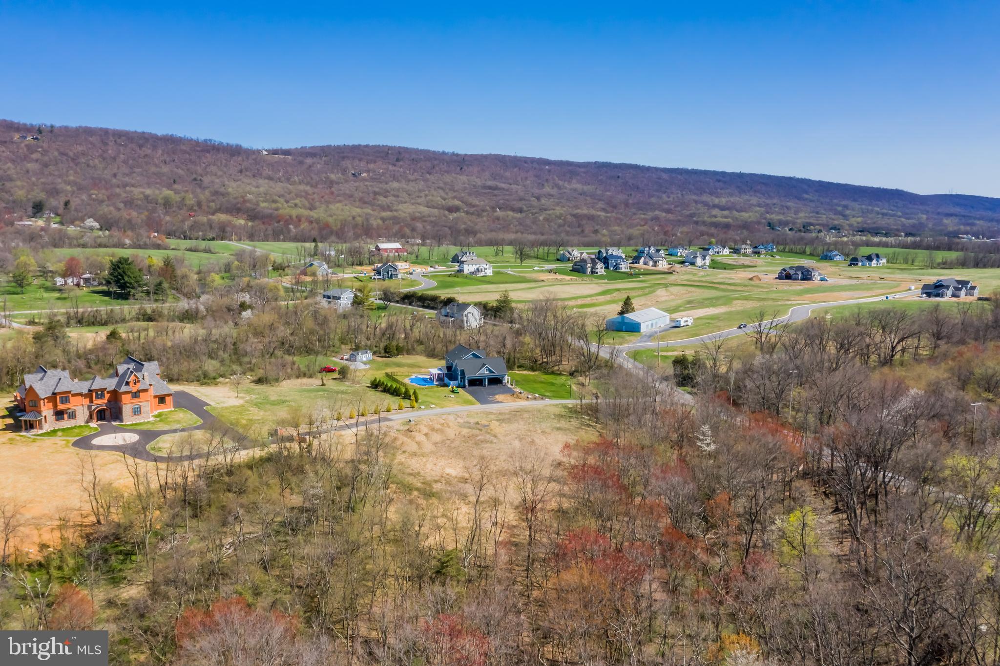 ROLLING GLEN ESTATES - Land