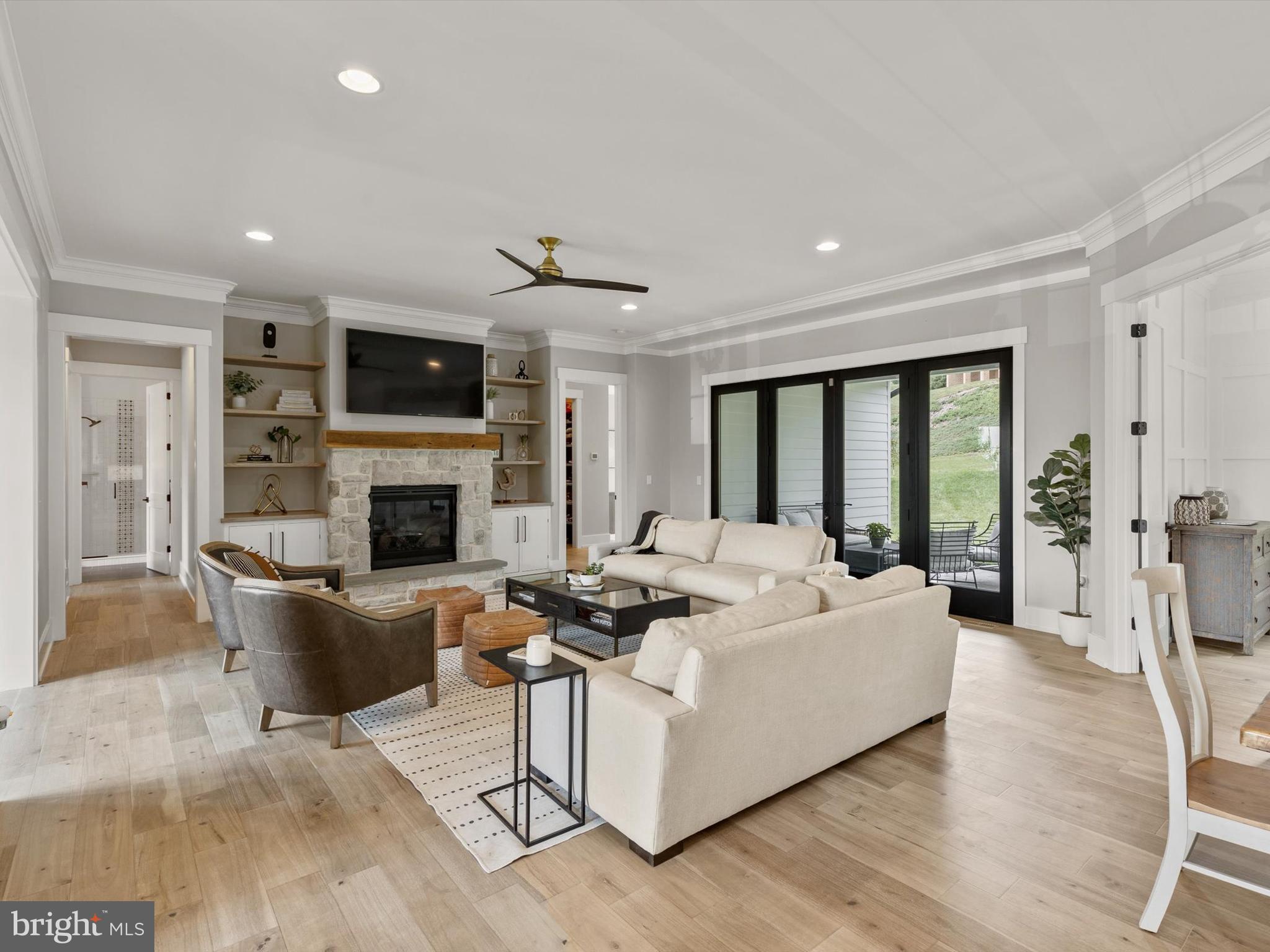 WYNDHAM HILLS - Residential