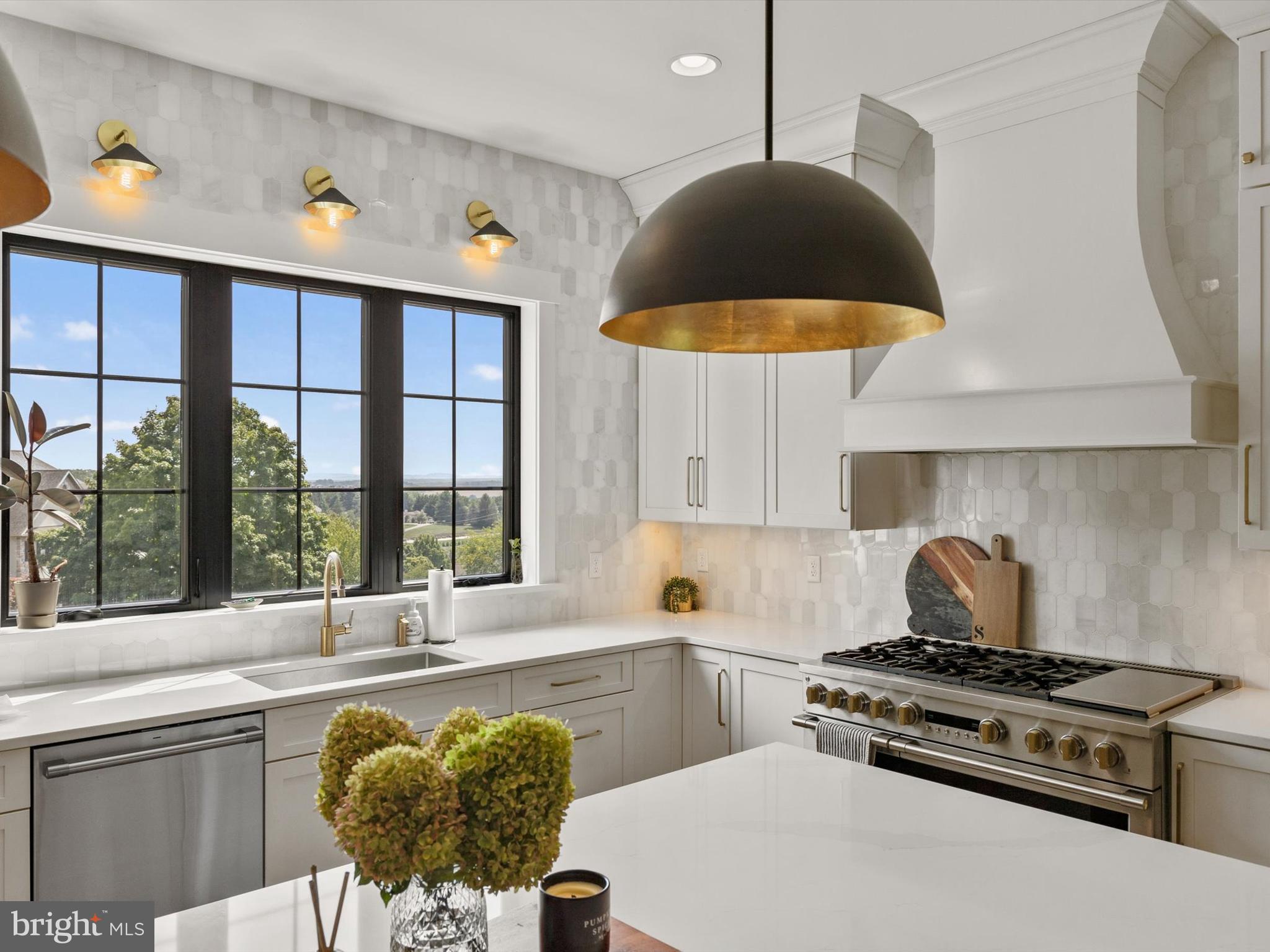 WYNDHAM HILLS - Residential