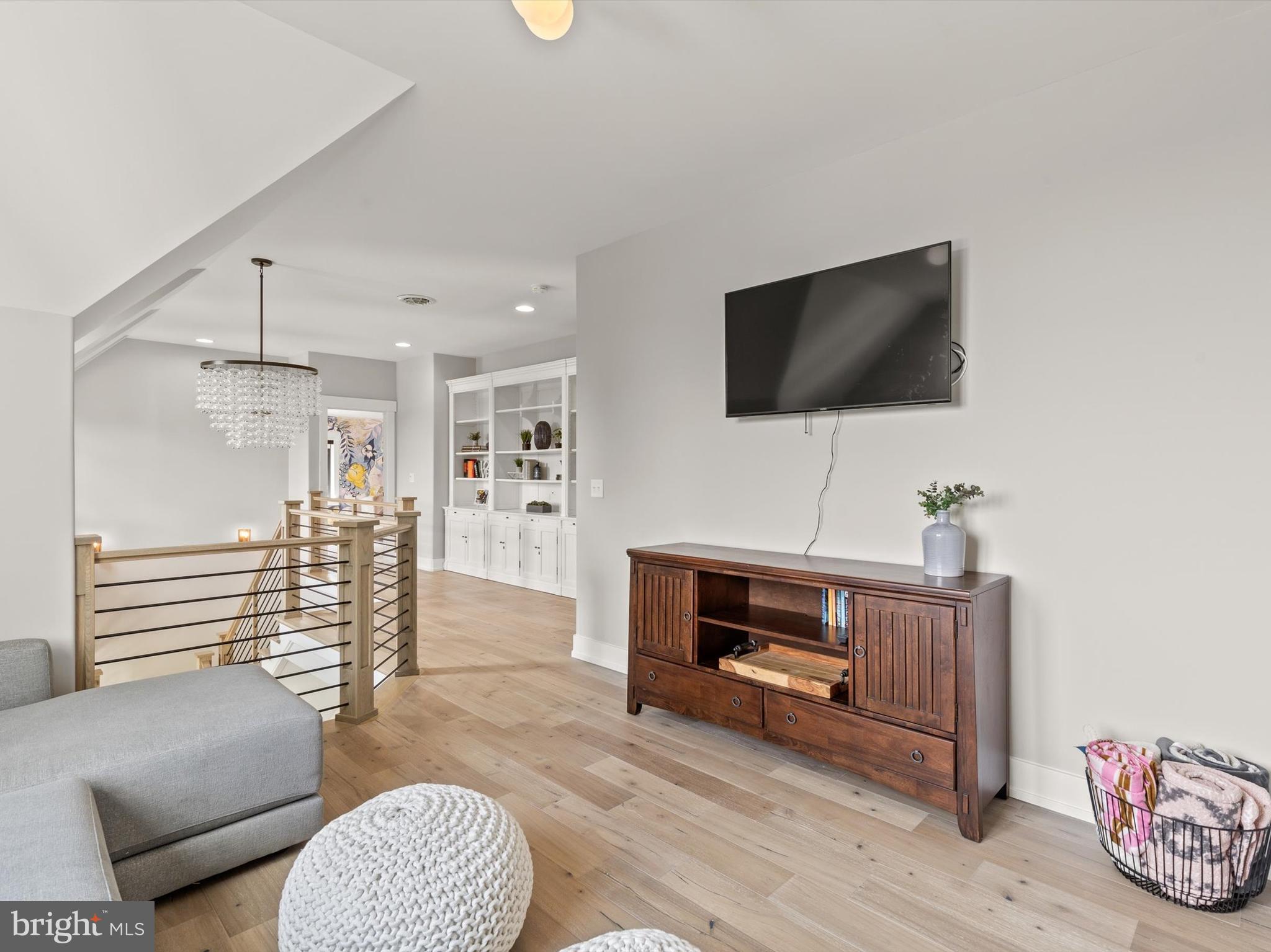 WYNDHAM HILLS - Residential