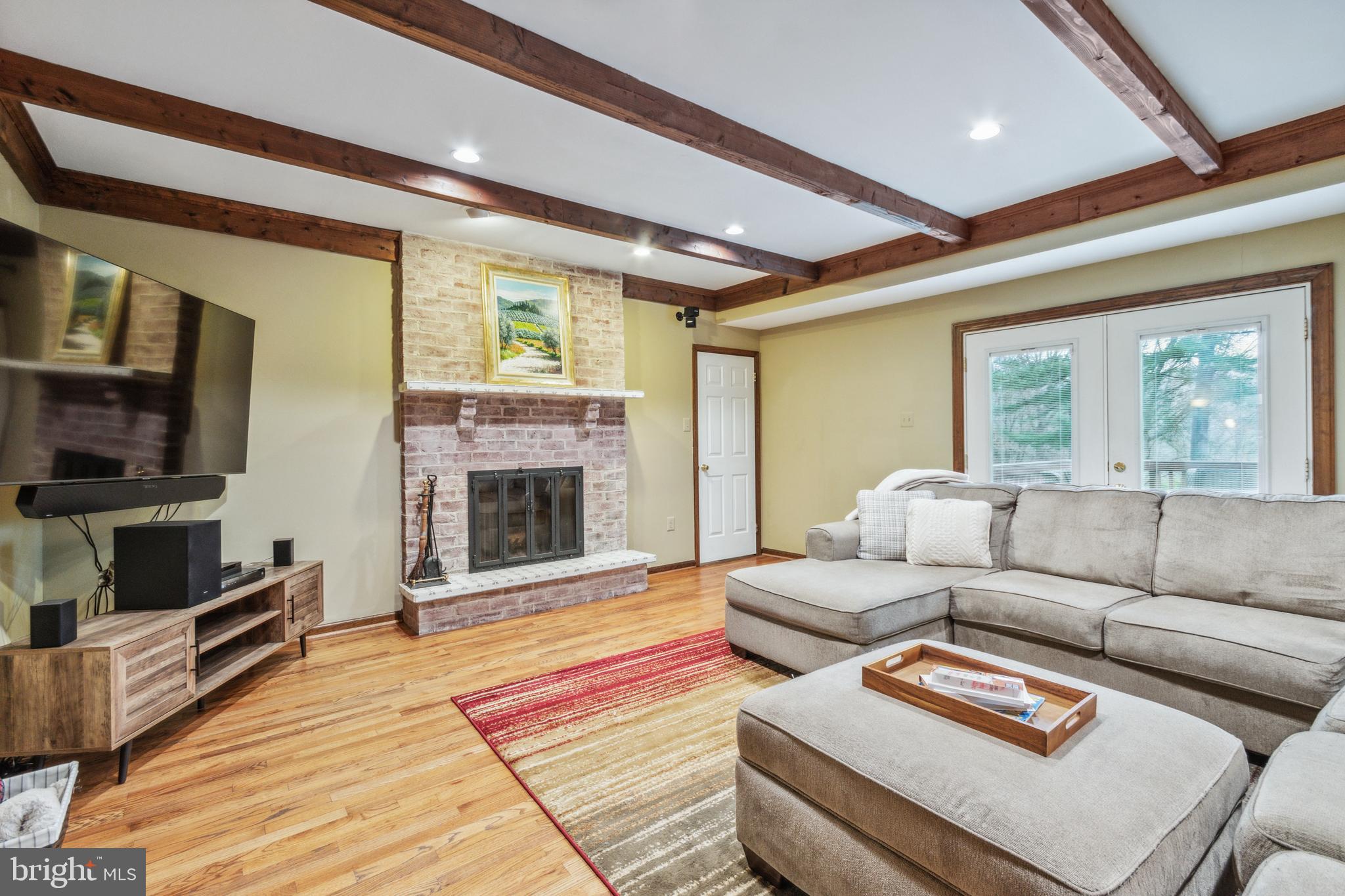 ANDORRA SPRINGS - Residential