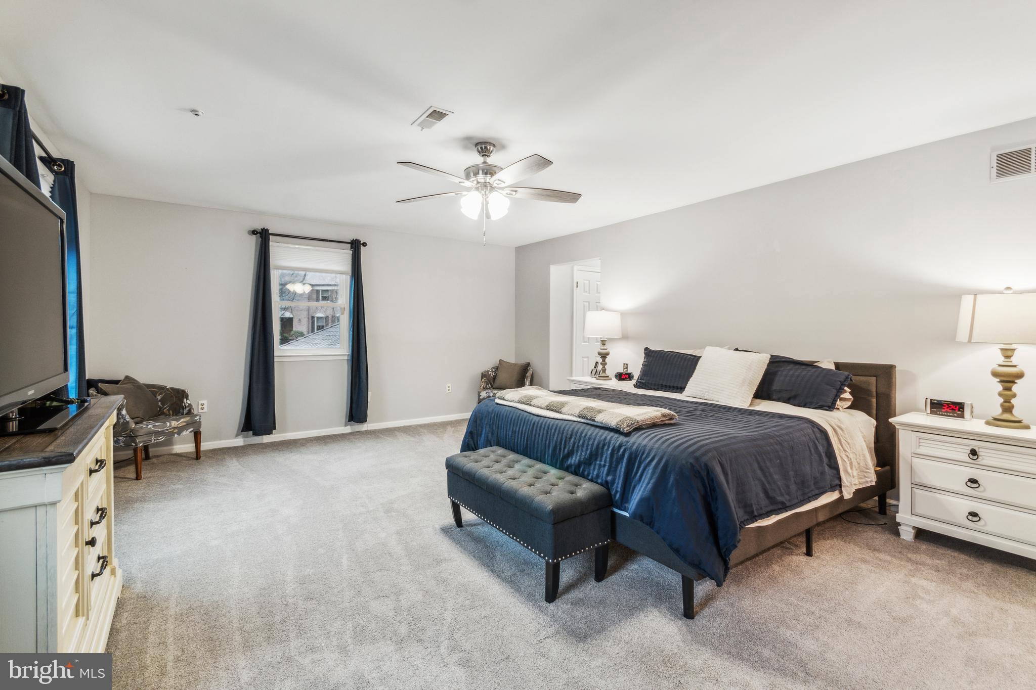 ANDORRA SPRINGS - Residential