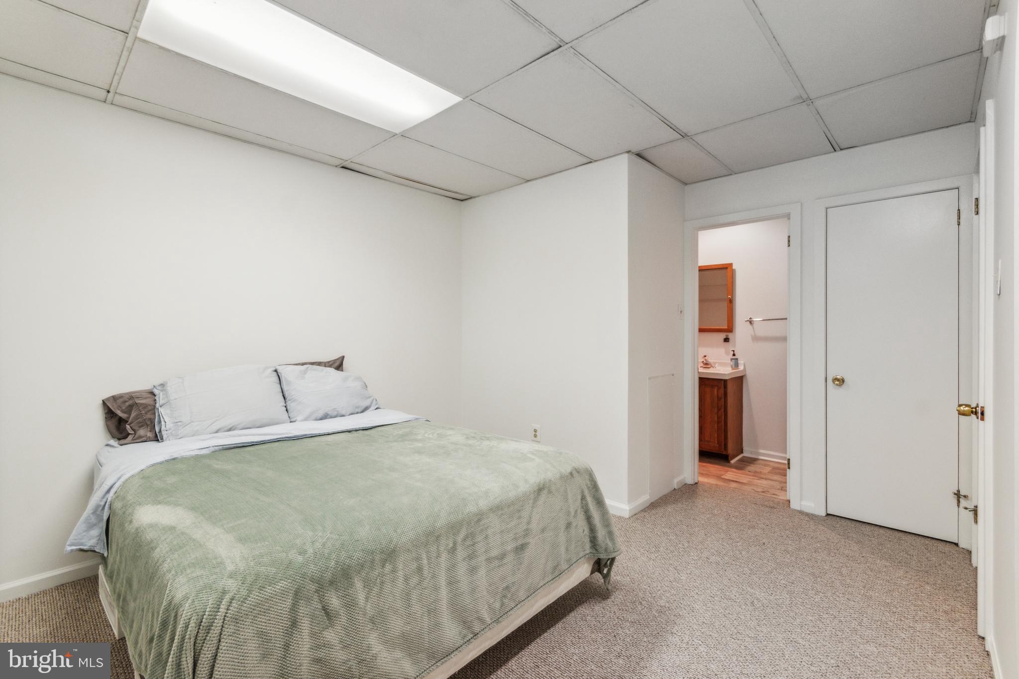 ANDORRA SPRINGS - Residential