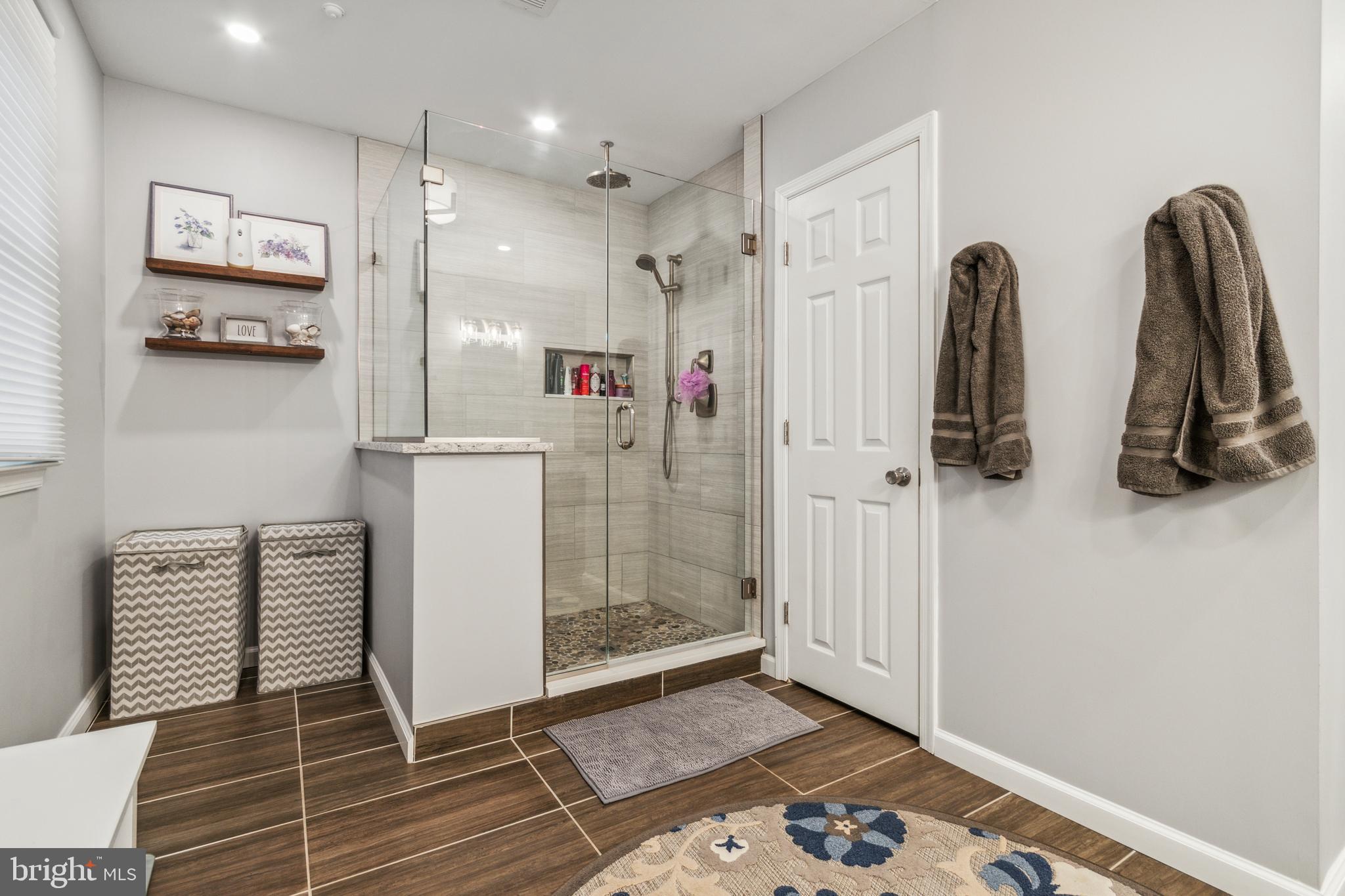 ANDORRA SPRINGS - Residential