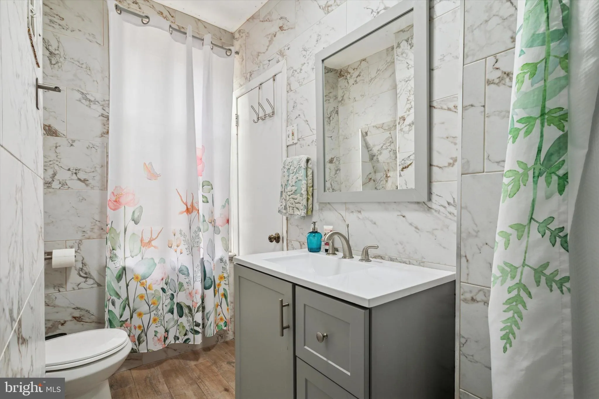 Philadelphia, Pennsylvania 19146, United States, 2 Bedrooms Bedrooms, ,1 BathroomBathrooms,Residential,Active,111262
