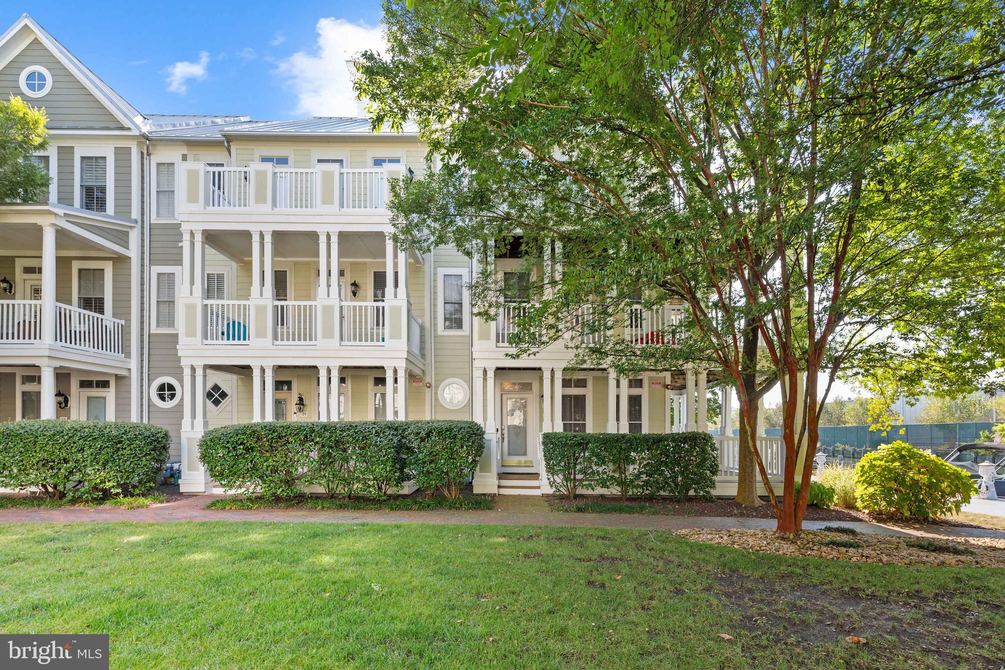 27 ISLAND EDGE DRIVE 27C