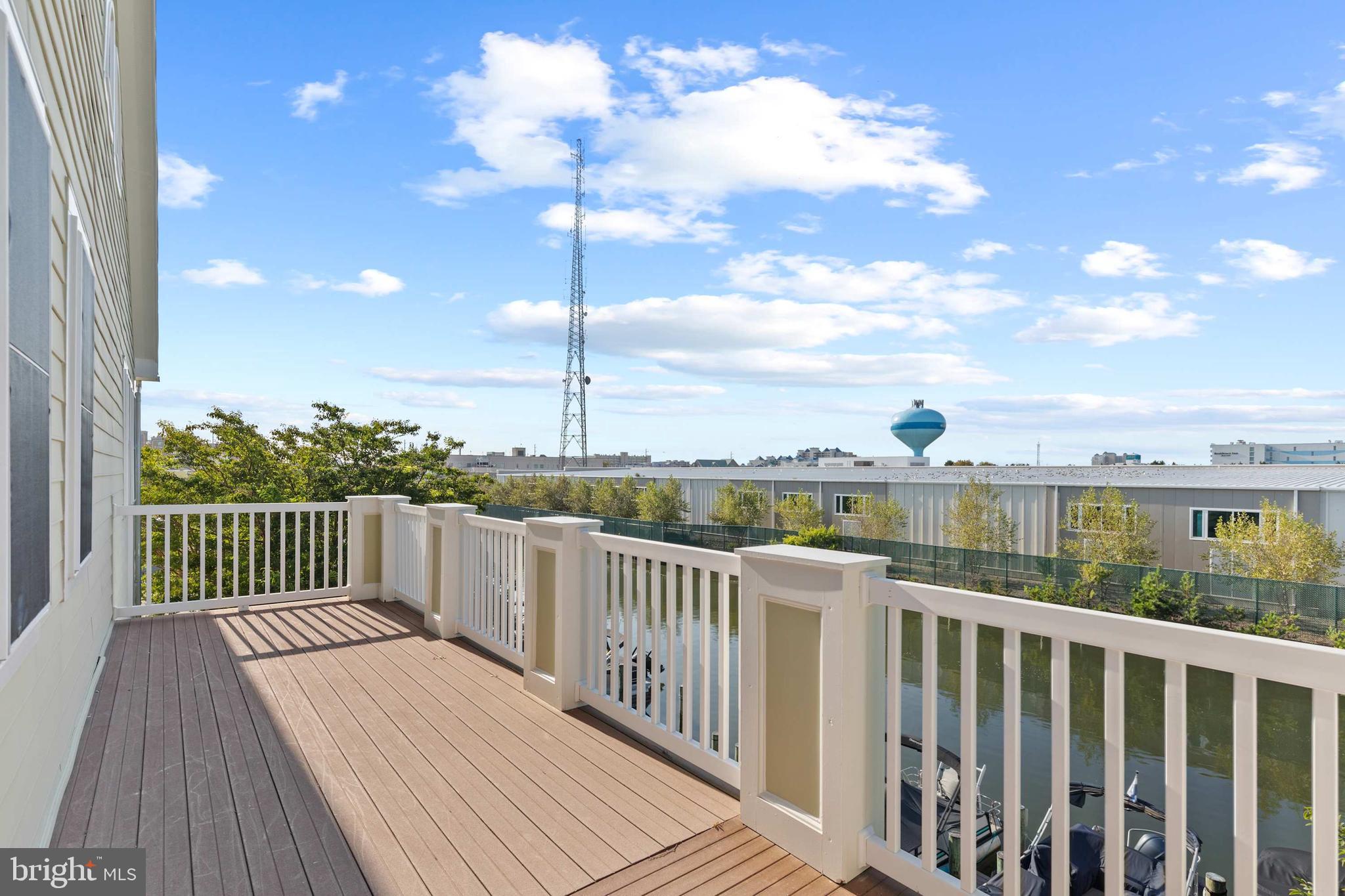27 ISLAND EDGE DRIVE 27C