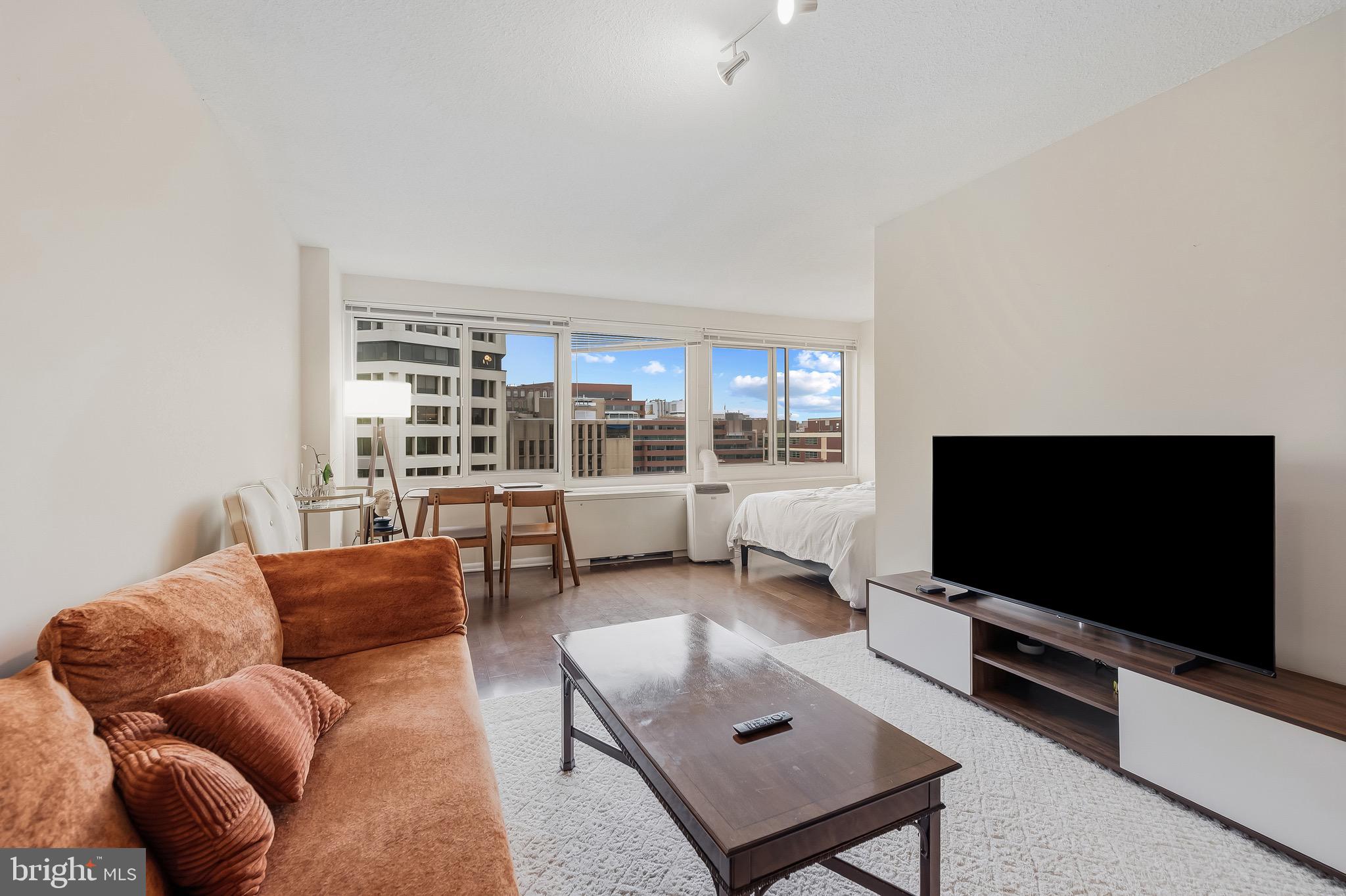 1330 NEW HAMPSHIRE AVENUE NW 911