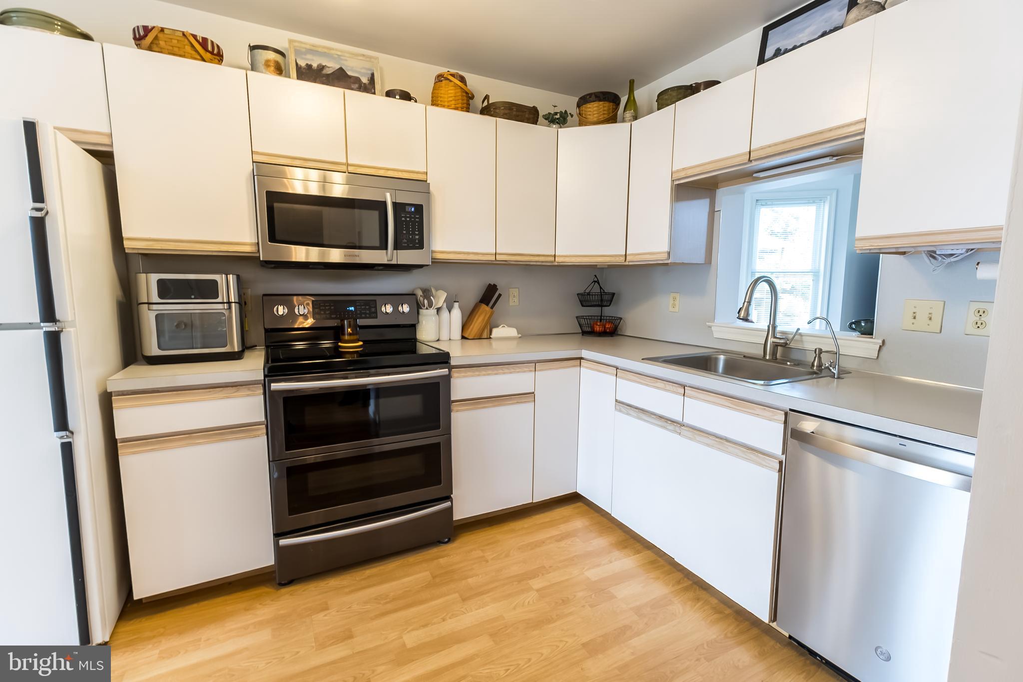 RIDINGS AT BROOKSIDE - Residential