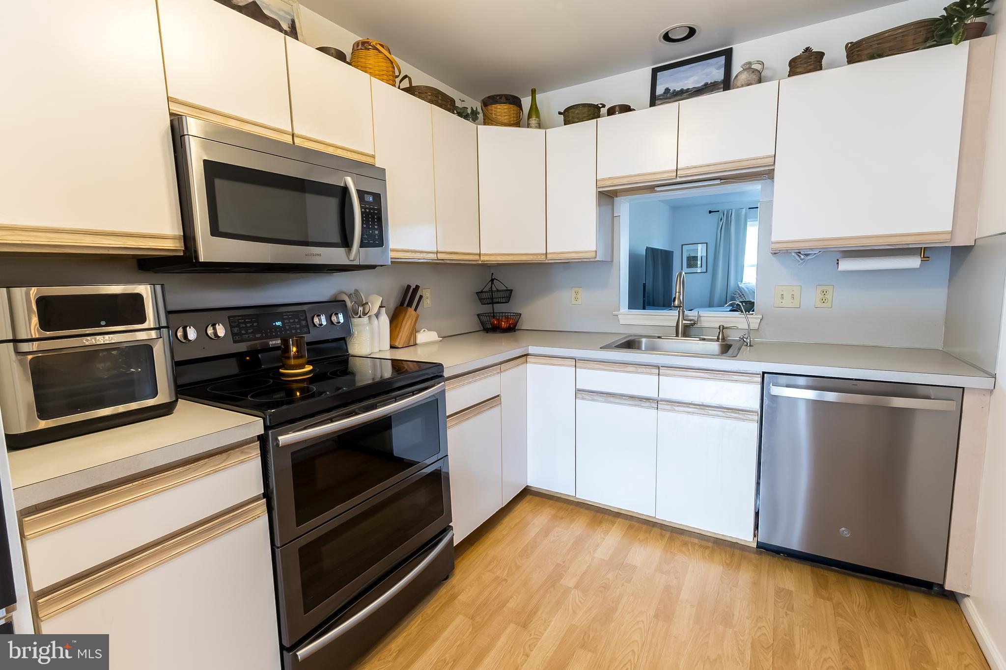 RIDINGS AT BROOKSIDE - Residential