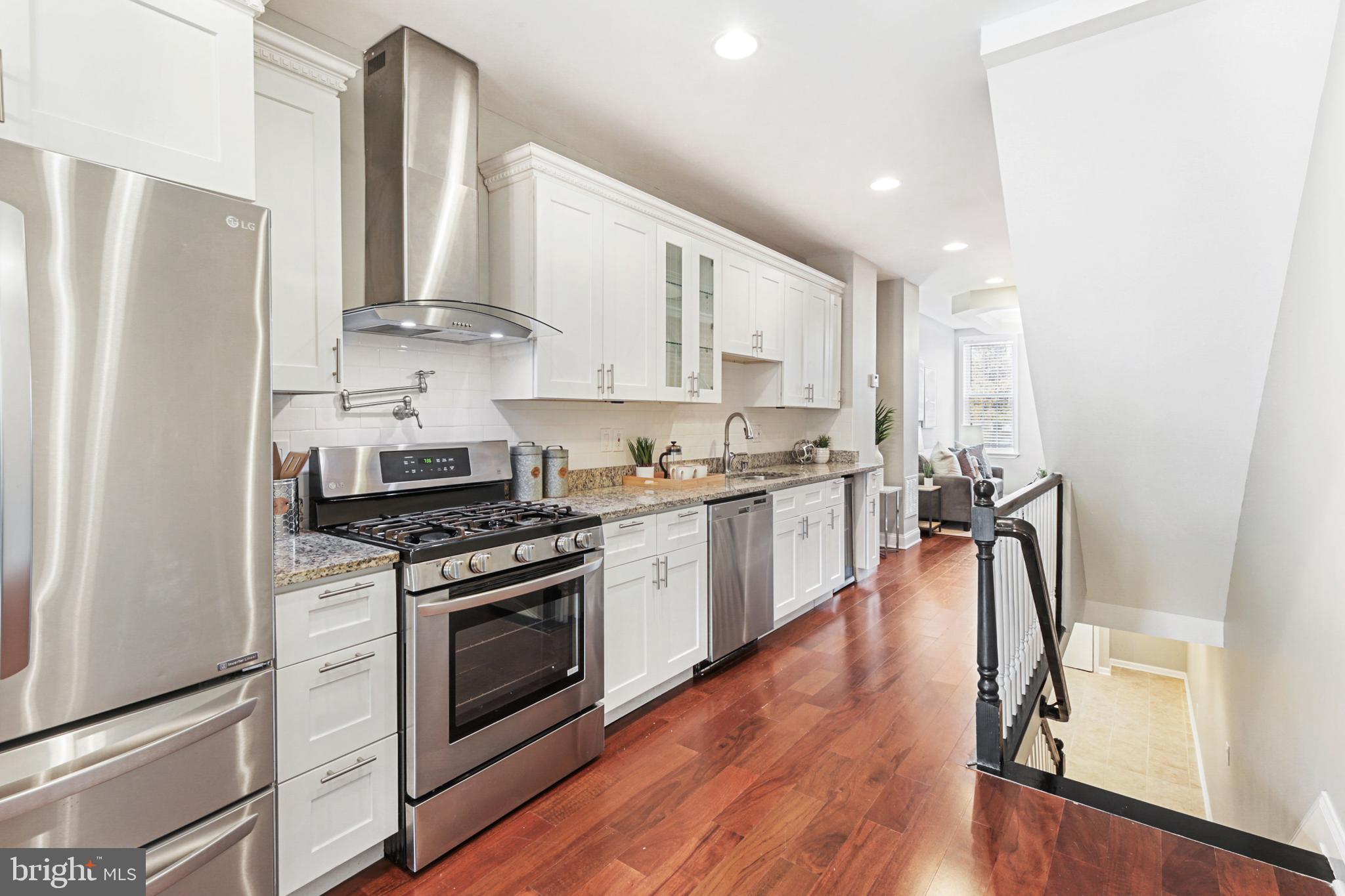 CANTON - Residential