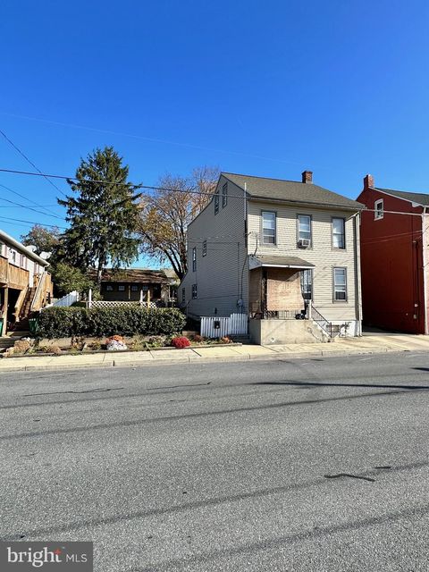 Photo of 329 N SECOND ST, COLUMBIA, PA 17512 (MLS # PALA2027800)