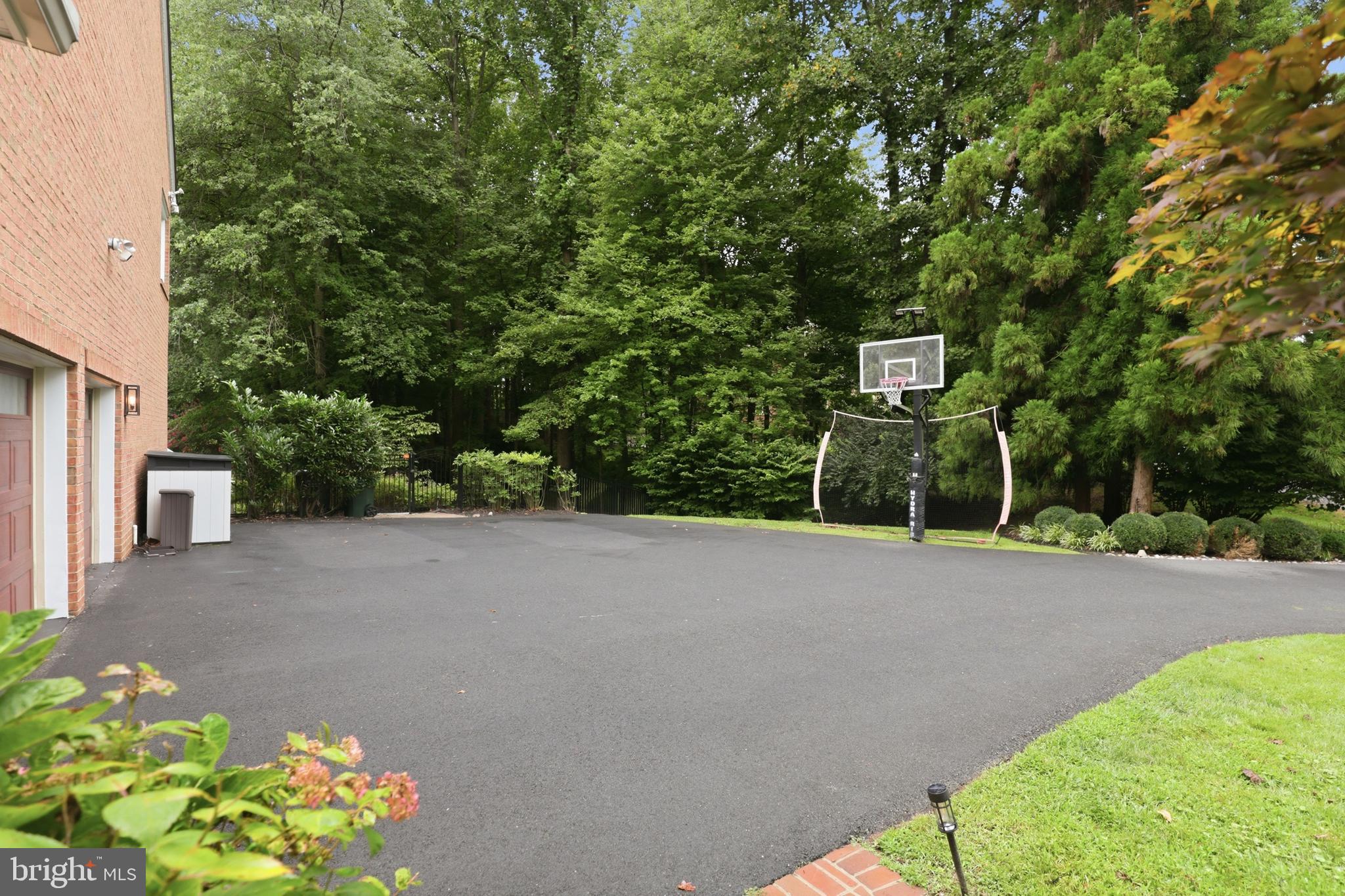 10301 FOREST MAPLE ROAD
