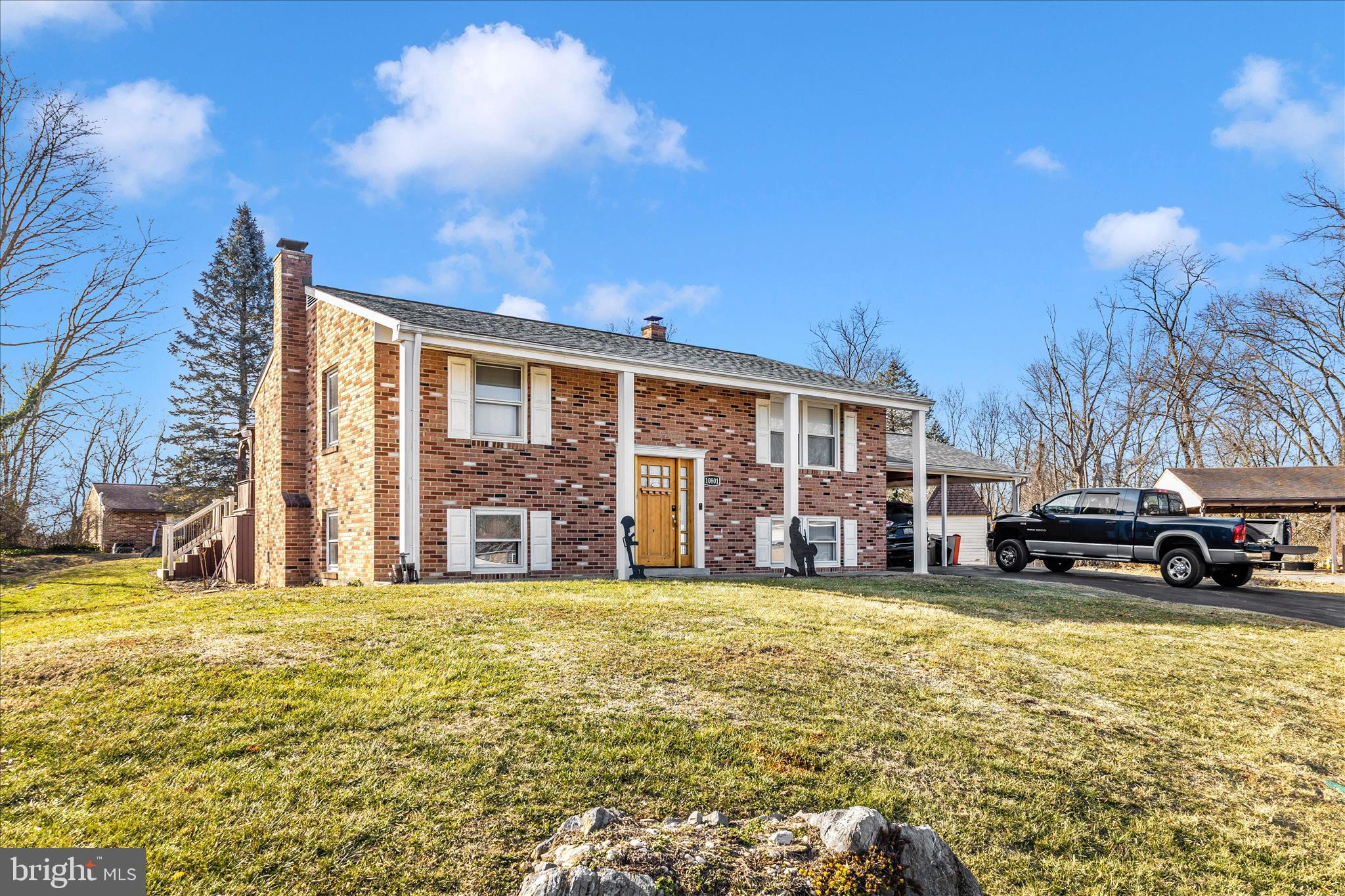 10801 LINCOLN HEIGHTS