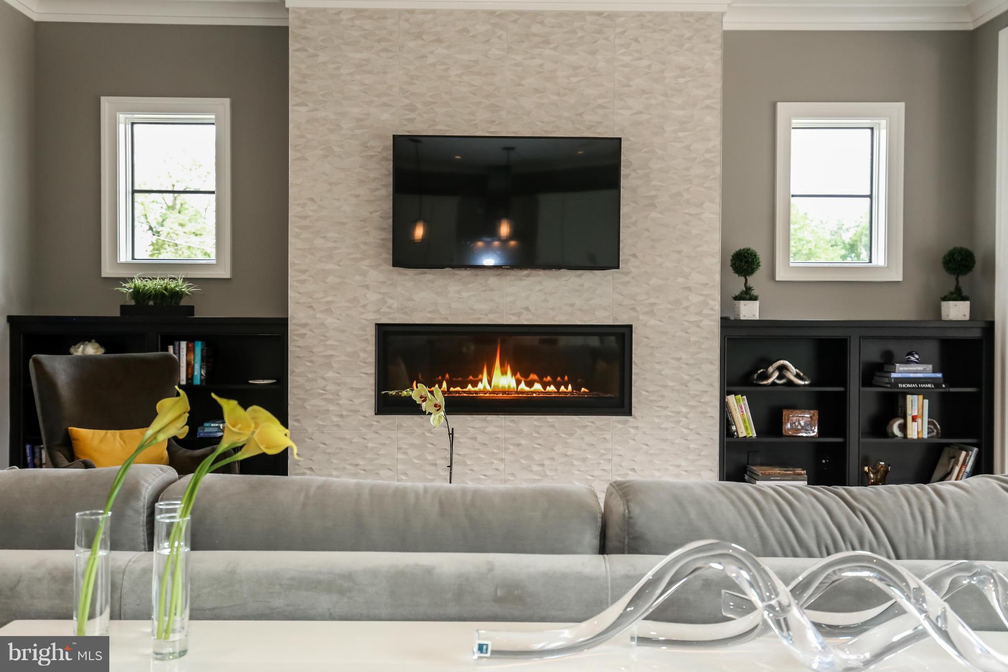 GROSVENOR HEIGHTS - Residential