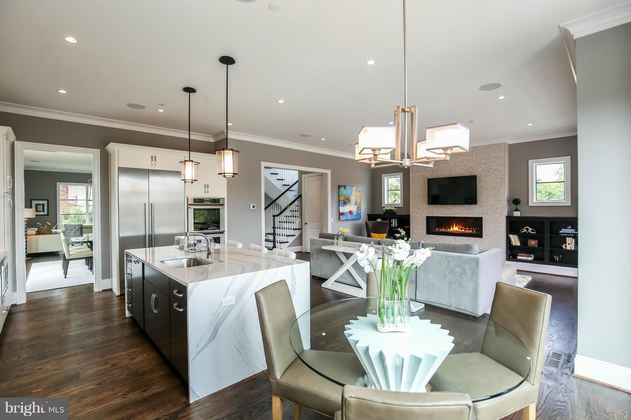 GROSVENOR HEIGHTS - Residential