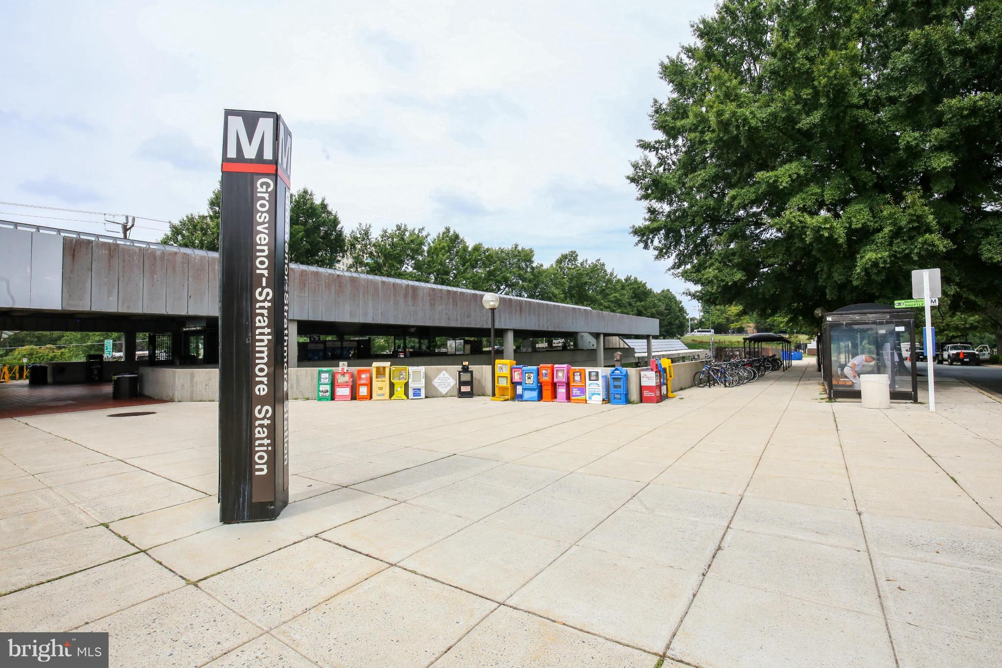 GROSVENOR HEIGHTS - Residential