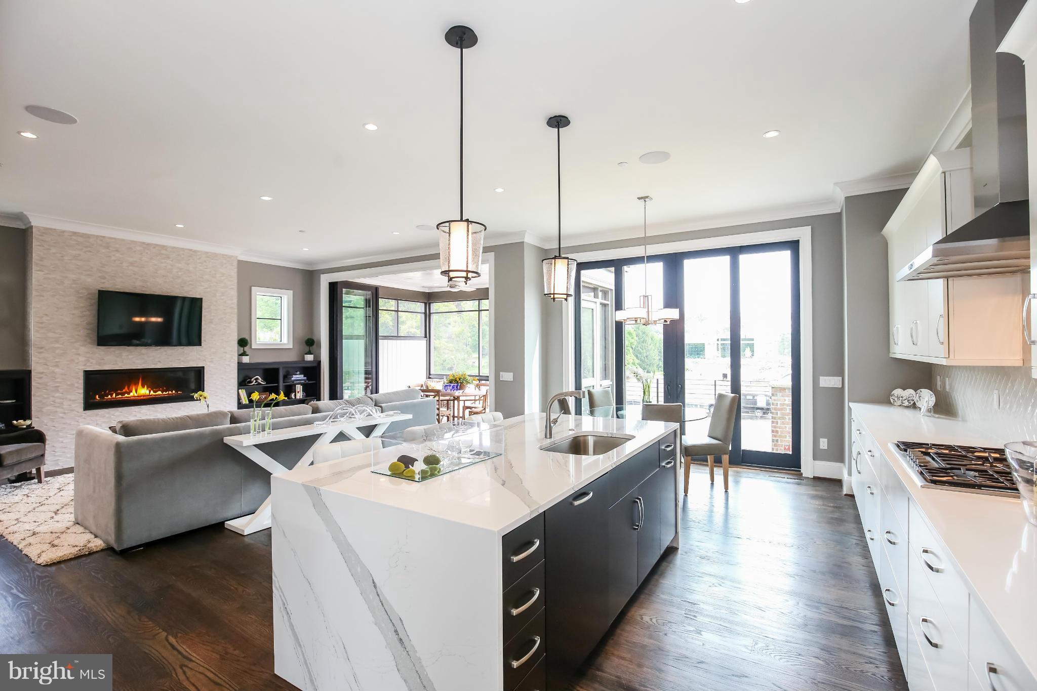 GROSVENOR HEIGHTS - Residential