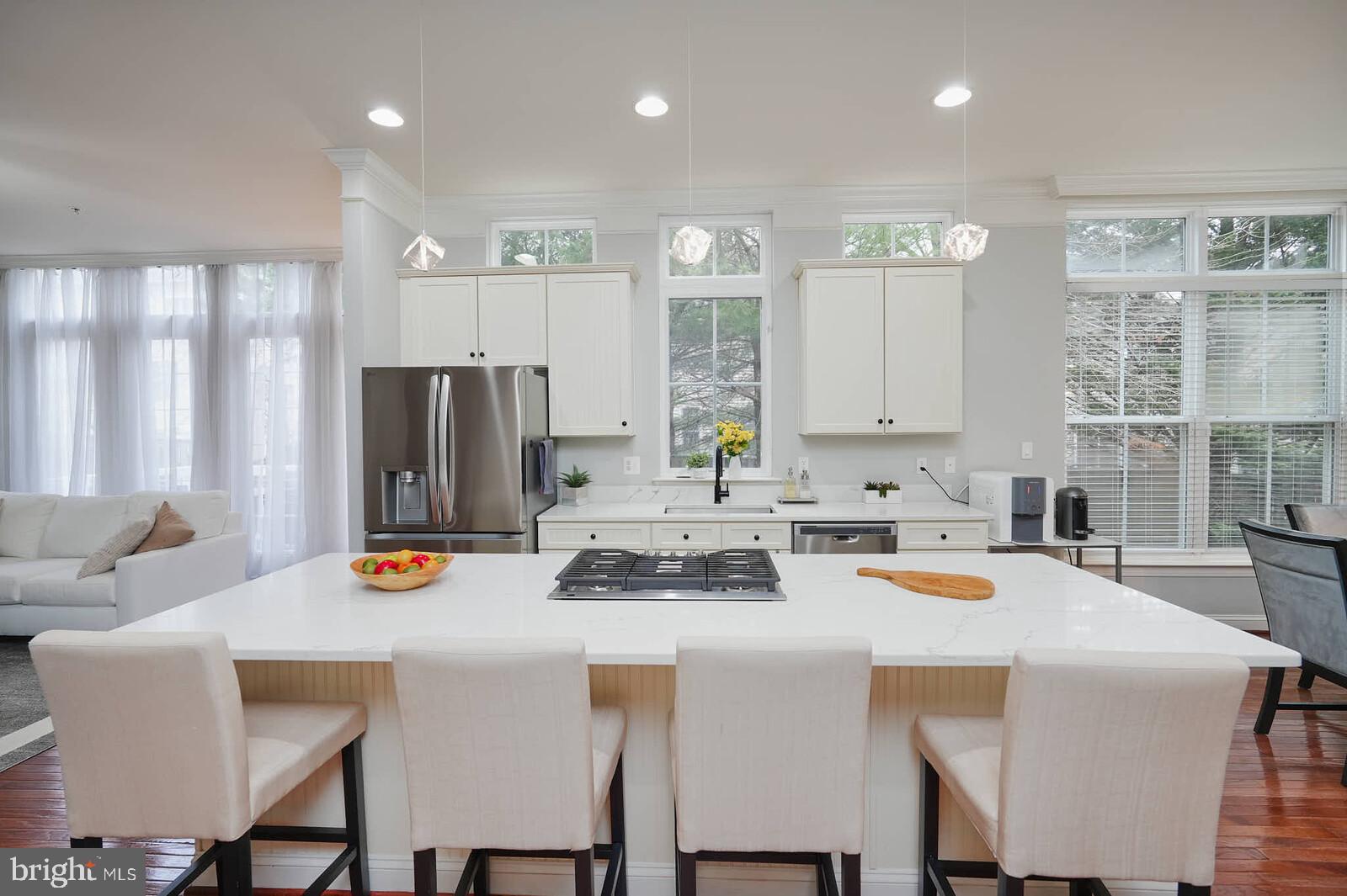 PARKSIDE ESTATES - Residential