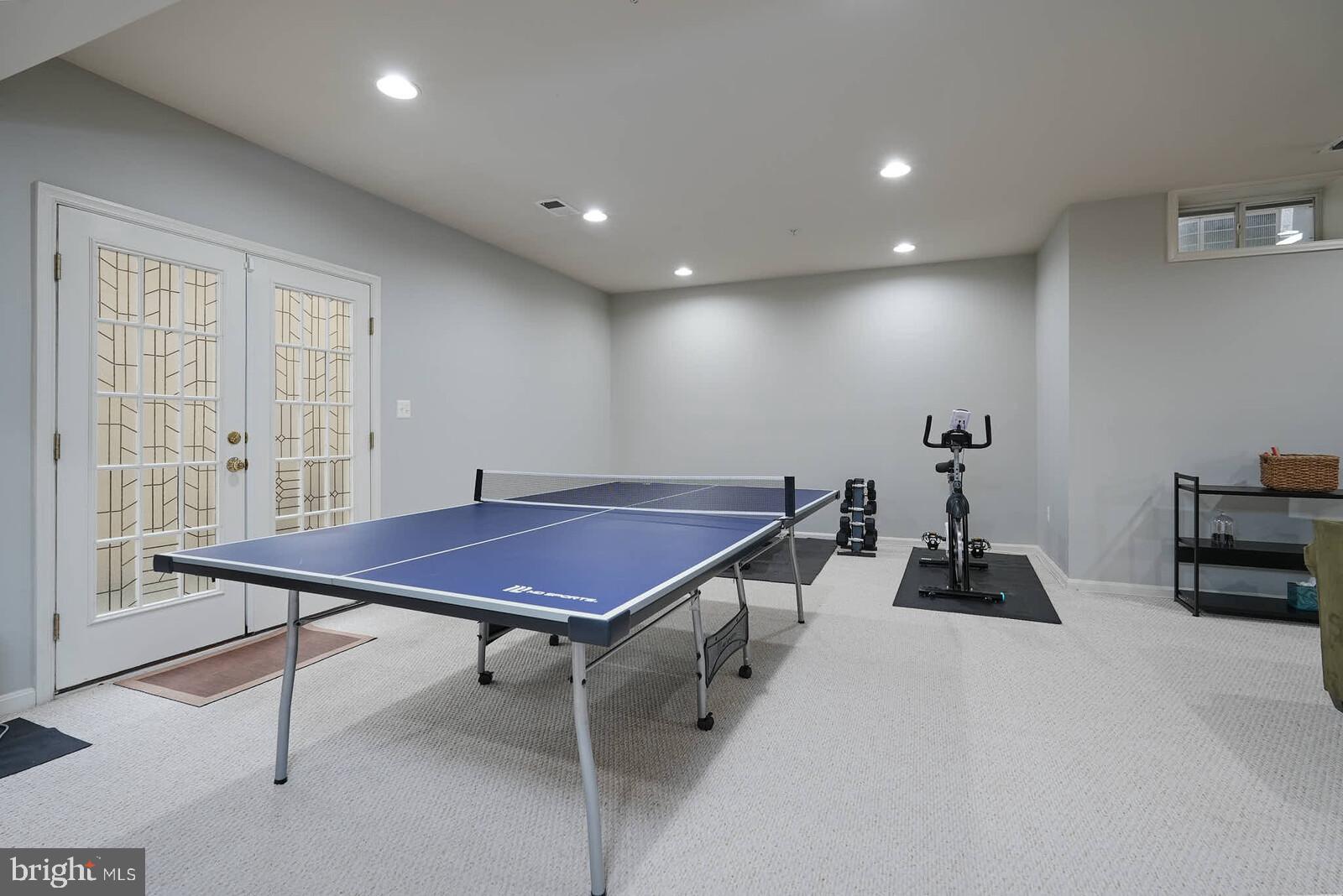 PARKSIDE ESTATES - Residential