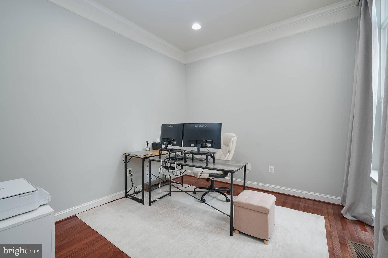 PARKSIDE ESTATES - Residential